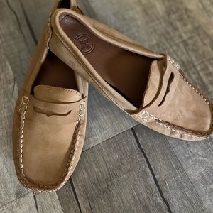 Size 6 Charleston Shoe company loafers New!